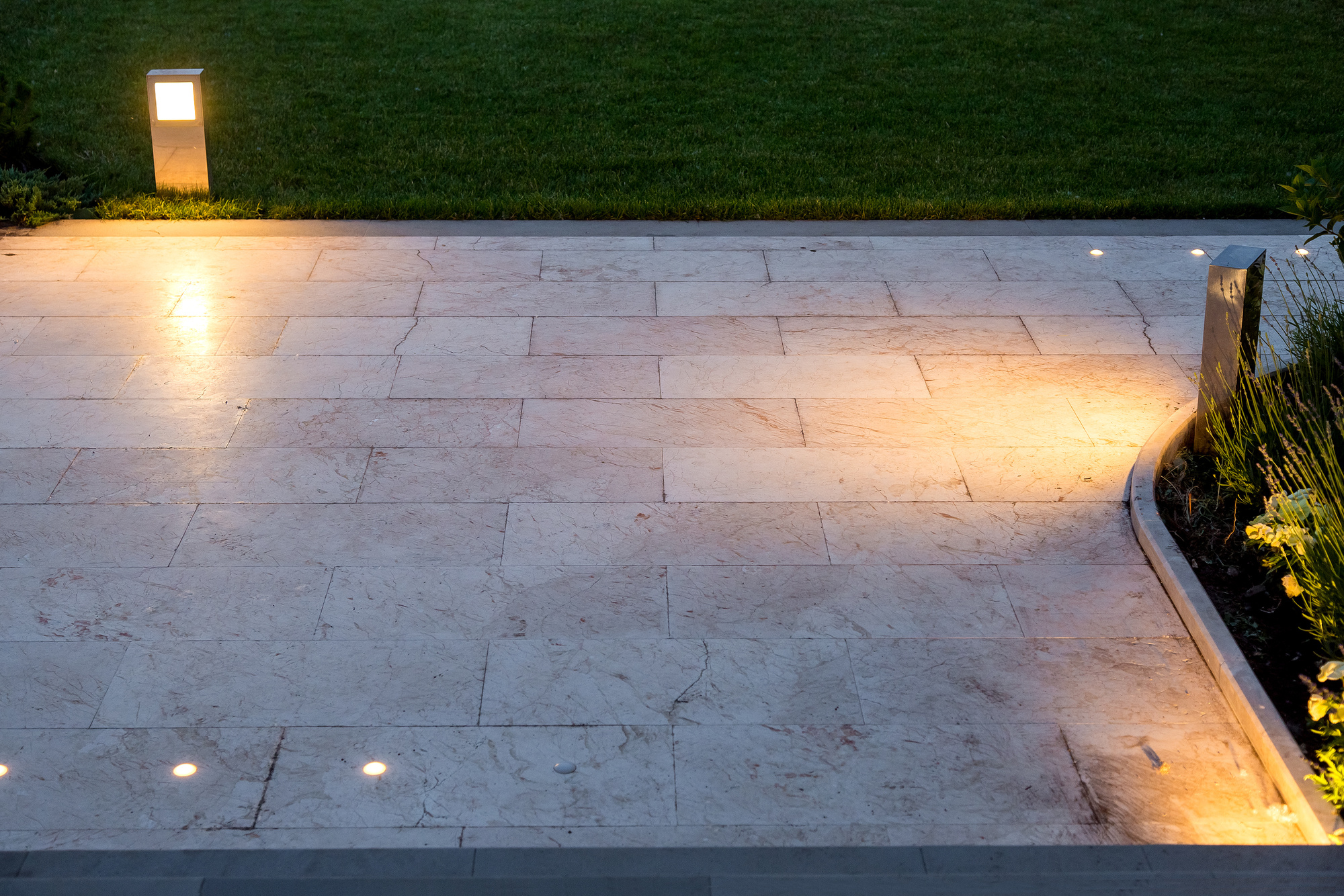 CARRELAGE TERRASSE | Carrelage Lucas GIURIATI Pose de carrelage extérieur pour terrasses, piscines et accès de maison à Soultzmatt proche de Guebwiller Mulhouse 0